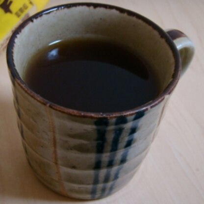 砂糖漬け生姜がなかったのでチューブ生姜に砂糖プラスです♪烏龍茶は武夷岩茶で❤甘くぴりりが美味しいです～(≧▼≦)♡ぽかぽかに温まる一杯ご馳走様～♪